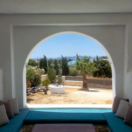 άνεσις στην πάρο Apartman *